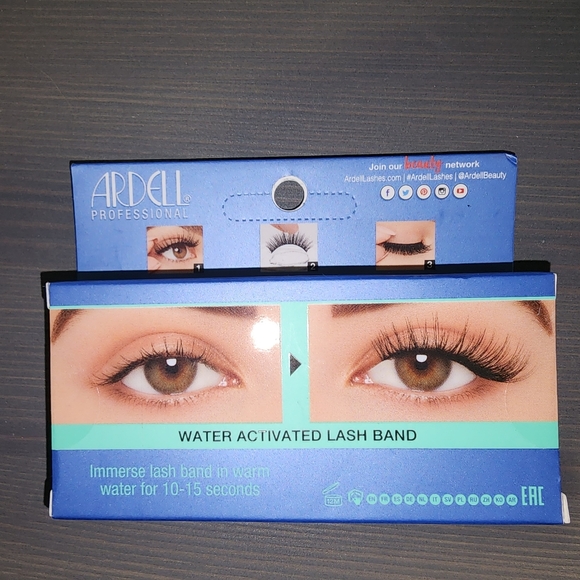 NEW In Box ARDELL False Eyelashes 1 Pair Aqua Lashes Demi Wispies No Glue Needed - Picture 4 of 4